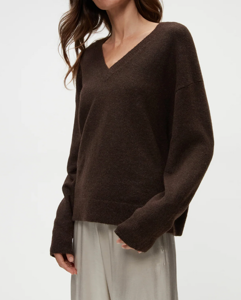 Hendrix V-Neck Sweater in Java | Michael Stars-Sea Biscuit Del Mar