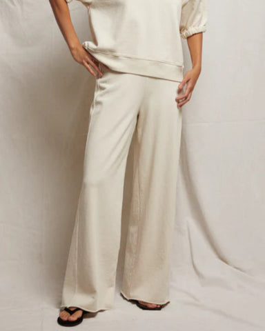 amber french terry wide leg trouser in sugar-Sea Biscuit Del Mar